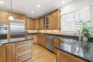 103 N Kennicott Ave, Arlington Heights, IL 60005 - Photo 10