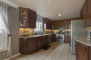 706 S Noah Terrace, Mount Prospect, IL 60056 - Photo 8
