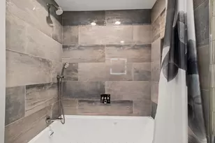 786 N Parker St, Elmhurst, IL 60126 - Photo 24