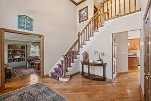 2506 Highland Dr, Palatine, IL 60067 - Photo 2