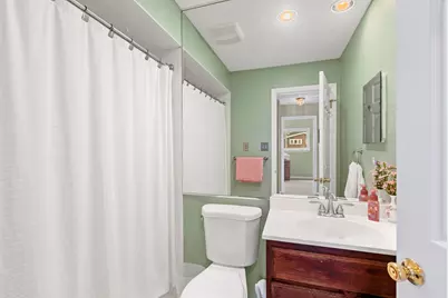 816 Holmes Avenue, Deerfield, IL 60015 - Photo 14