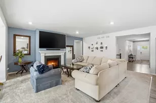 15932 S Selfridge Circle, Plainfield, IL 60586 - Photo 8