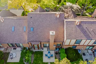 2807 Brighton Ct, Westchester, IL 60154 - Photo 10