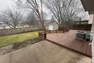 590 Alice Pl, Elgin, IL 60123 - Photo 26