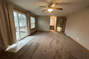 590 Alice Pl, Elgin, IL 60123 - Photo 10