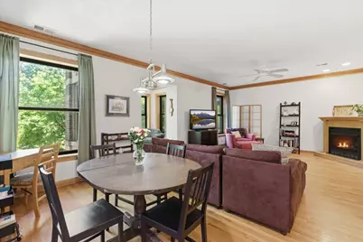 5311 S Woodlawn Avenue #2, Chicago, IL 60615 - Photo 4