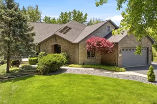 123 Belle Rive Dr, Millington, IL 60537 - Photo 2