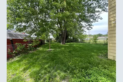 529 N 2nd Street, Watseka, IL 60970 - Photo 16