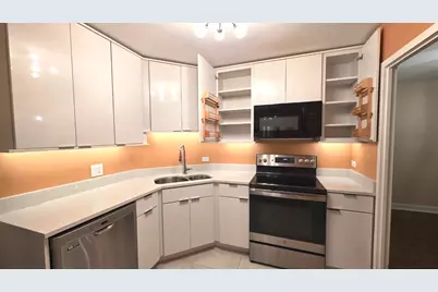 6033 N Sheridan Road #5G, Chicago, IL 60660 - Photo 6