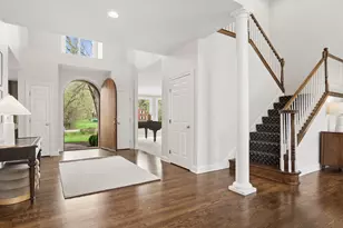 425 Brookmont Ln, North Barrington, IL 60010 - Photo 2