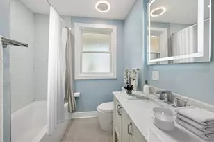 637 Hibbard Rd, Wilmette, IL 60091 - Photo 14