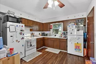 2140 Davis Dr, Belvidere, IL 61008 - Photo 14
