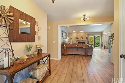 326 Garrison Circle, Port Barrington, IL 60010 - Photo 4