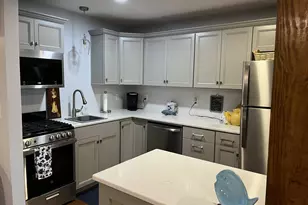 1890 Lackey Ln, Centralia, IL 62801 - Photo 2