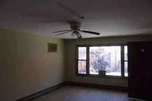 387 Madison Ave, Calumet City, IL 60409 - Photo 6