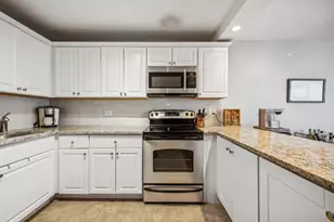 1850 N Clark St, Chicago, IL 60614 - Photo 12