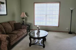 1117 Pinehurst Ct, Antioch, IL 60002 - Photo 12