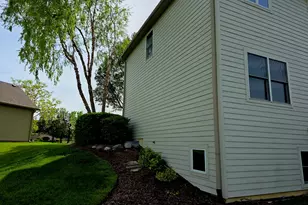 1117 Pinehurst Ct, Antioch, IL 60002 - Photo 4