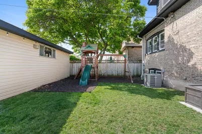 1931 East Avenue, Berwyn, IL 60402 - Photo 30