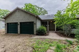 183 Lake Thunderbird Dr, Putnam, IL 61560 - Photo 2