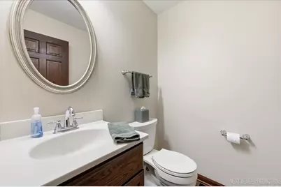 530 Olesen Drive, Naperville, IL 60540 - Photo 18