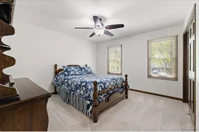 530 Olesen Drive, Naperville, IL 60540 - Photo 24