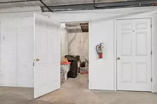 6321 Pine Ridge Ct, Tinley Park, IL 60477 - Photo 24