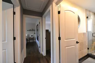 3902 N Galesburg Ave, Arlington Heights, IL 60004 - Photo 18