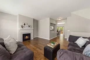 2255 Hudson Cir, Aurora, IL 60502 - Photo 8