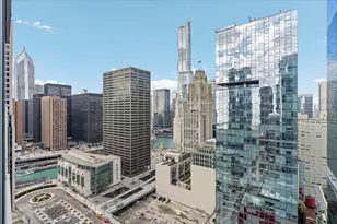240 E Illinois St, Chicago, IL 60611 - Photo 20