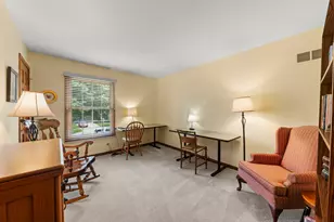 2012 Cromwell Dr, Wheaton, IL 60189 - Photo 24