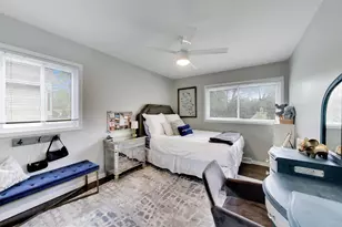 409 Willow Ave, Deerfield, IL 60015 - Photo 14