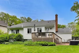 409 Willow Ave, Deerfield, IL 60015 - Photo 18