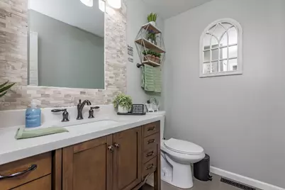 1615 N Sheridan Road, Waukegan, IL 60085 - Photo 12