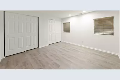 1610 Astor Avenue, Oakbrook Terrace, IL 60181 - Photo 20