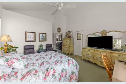 1610 Astor Avenue, Oakbrook Terrace, IL 60181 - Photo 14