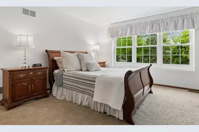 1318 Nantucket Court, Carol Stream, IL 60188 - Photo 12