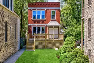 1238 N Artesian Ave, Chicago, IL 60622 - Photo 1