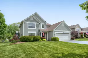 9762 Bennington Dr, Huntley, IL 60142 - Photo 1