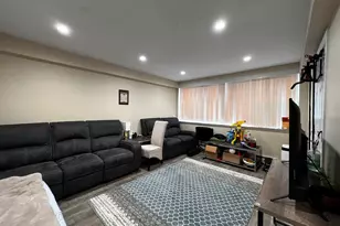 8052 N Oriole Ave, Niles, IL 60714 - Photo 8