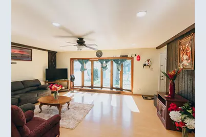 9425 Margail Avenue, Des Plaines, IL 60016 - Photo 10