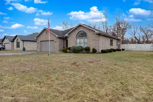 4211 W 135th St, Crestwood, IL 60418 - Photo 2