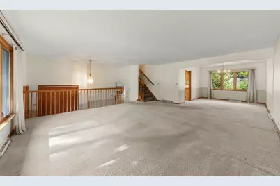 848 S Hillcrest Avenue, Elmhurst, IL 60126 - Photo 4