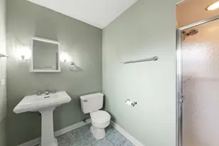 848 S Hillcrest Ave, Elmhurst, IL 60126 - Photo 16