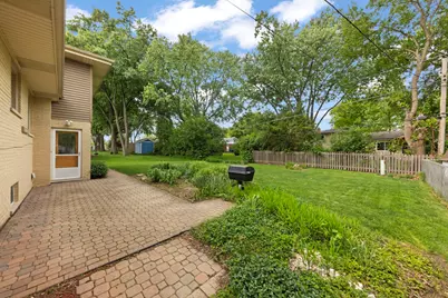 848 S Hillcrest Avenue, Elmhurst, IL 60126 - Photo 22
