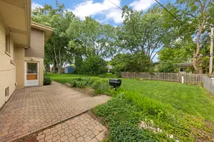 848 S Hillcrest Ave, Elmhurst, IL 60126 - Photo 22