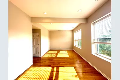 5439 N Broadway Street #3, Chicago, IL 60640 - Photo 12