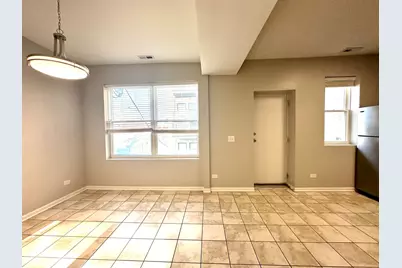 5439 N Broadway Street #3, Chicago, IL 60640 - Photo 4