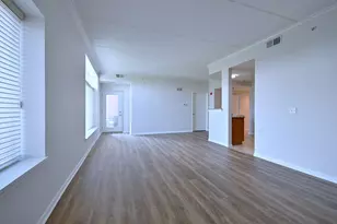 855 E 22nd St, Lombard, IL 60148 - Photo 10