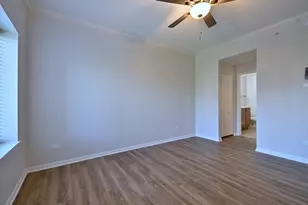 855 E 22nd St, Lombard, IL 60148 - Photo 12